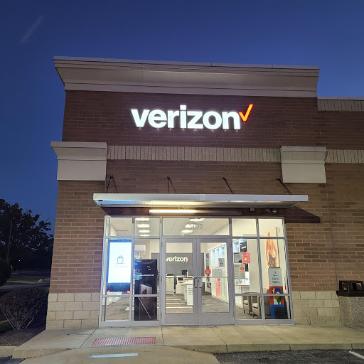 Cell Phone Store «GoWireless Verizon Authorized Retailer», reviews and photos, 34816 Euclid Ave, Willoughby, OH 44094, USA