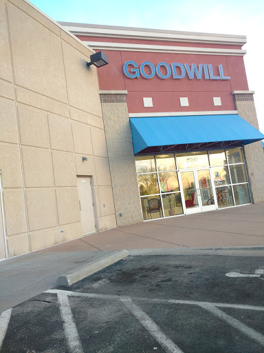 Charity «Goodwill», reviews and photos
