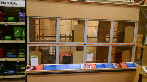 Pet Supply Store «PetSmart», reviews and photos, 351 N Frontage Rd, New London, CT 06320, USA