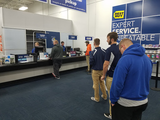 Electronics Store «Best Buy», reviews and photos, 4505 Monroe St, Toledo, OH 43613, USA