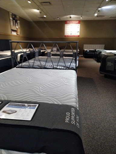 Appliance Store «P.C. Richard & Son», reviews and photos, 19 Universal Dr, North Haven, CT 06473, USA