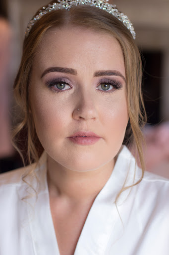 Adele Coxon Makeup Artist & Semi Permanent Makeup