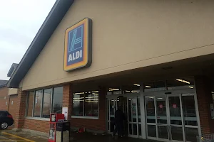 ALDI image