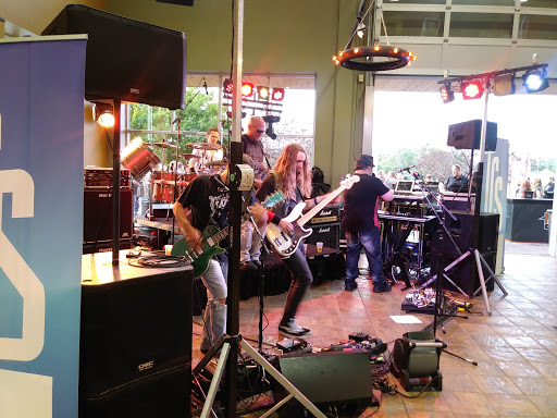 Harley-Davidson Dealer «House of Harley-Davidson®», reviews and photos, 6221 W Layton Ave, Milwaukee, WI 53220, USA