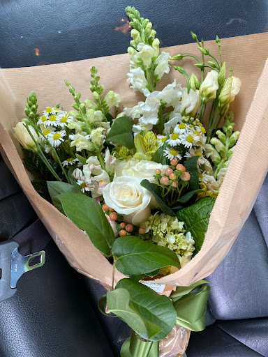 Florist «Park Florist», reviews and photos, 6921 Laurel Ave, Takoma Park, MD 20912, USA