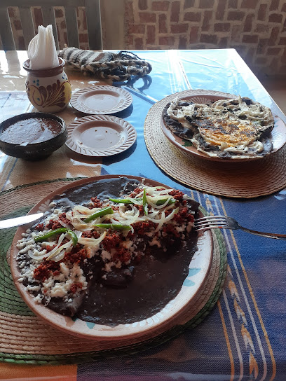 Dorotea Cocina Tradicional - Paraje basarancho conocido como el ranchito, 70424 San Francisco Lachigoló, Oax., Mexico