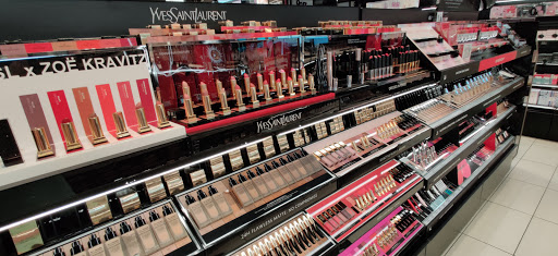 Cosmetics Store «SEPHORA», reviews and photos, 721 Collins Ave, Miami Beach, FL 33139, USA
