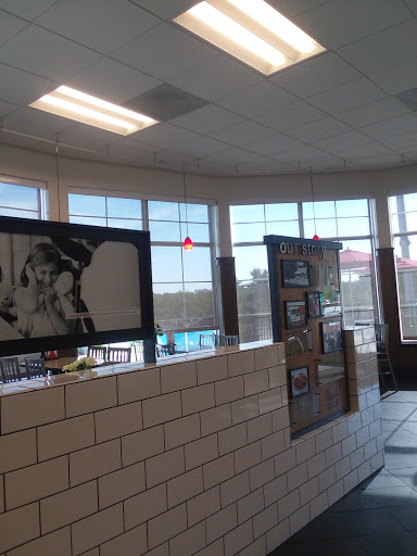 Fast Food Restaurant «Chick-fil-A», reviews and photos, 165 Purcellville Gateway Dr, Purcellville, VA 20132, USA