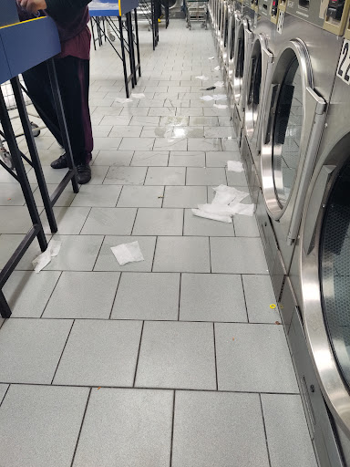 Laundromat «Clean Rite Center 24 HOURS», reviews and photos, 112-05 Sutphin Blvd, Jamaica, NY 11435, USA