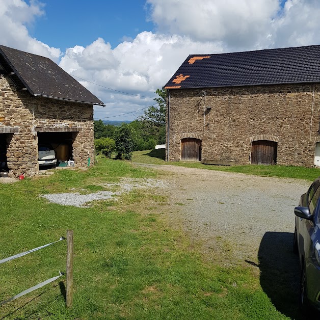 accommodation a la ferme à Saint-Pardoux-Corbier (Corrèze 19)