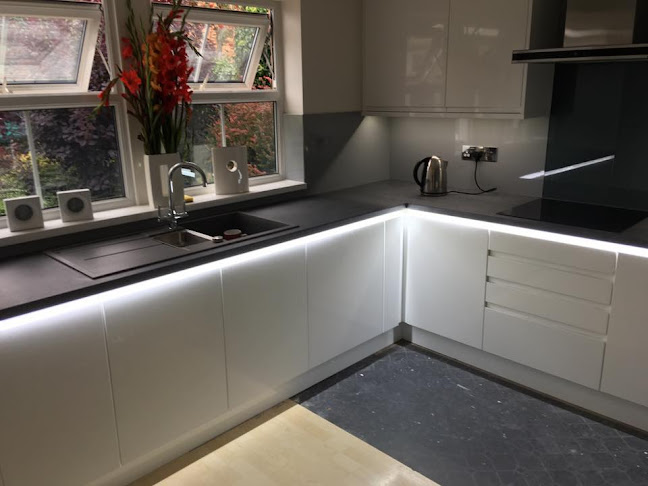 Comments and reviews of Yate Kitchen Company Ltd.