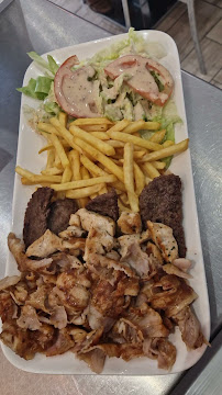 Kebab du Restaurant Mak kebab tacos Beaumont Les Valence - n°8