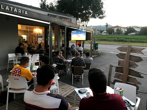 Sunset Pastelaria Gelataria no Caldelas, Braga