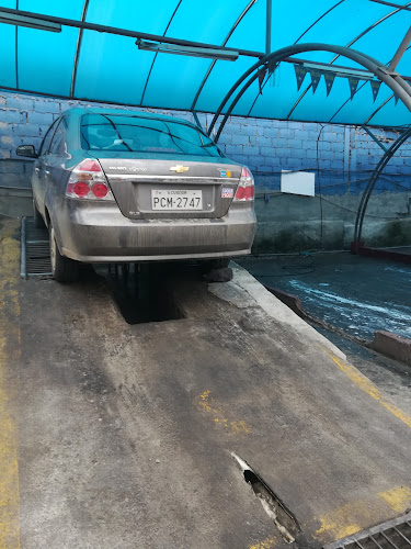 Opiniones de CAR-XPRESS en Quito - Servicio de lavado de coches