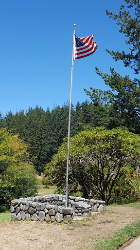 Golf Course «Cedar Bend Golf Course», reviews and photos, 34391 Cedar Valley Dr, Gold Beach, OR 97444, USA