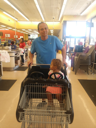 Grocery Store «Winn-Dixie», reviews and photos, 6851 Gulfport Blvd S, South Pasadena, FL 33707, USA