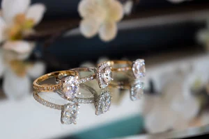 Diamond Deals Jewellery image