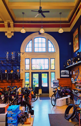 Bicycle Store «Motorless Motion Bicycles», reviews and photos, 640 W Washington Ave, Madison, WI 53703, USA
