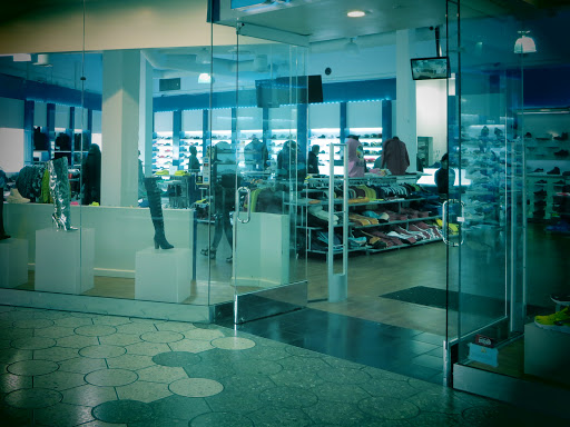 Shoe Store «Shiekh», reviews and photos, 1311 Hilltop Mall Rd, Richmond, CA 94806, USA