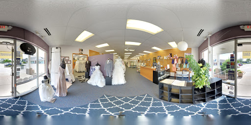 Bridal Shop «Bridal Elegance DSM», reviews and photos, 2791 100th St, Urbandale, IA 50322, USA