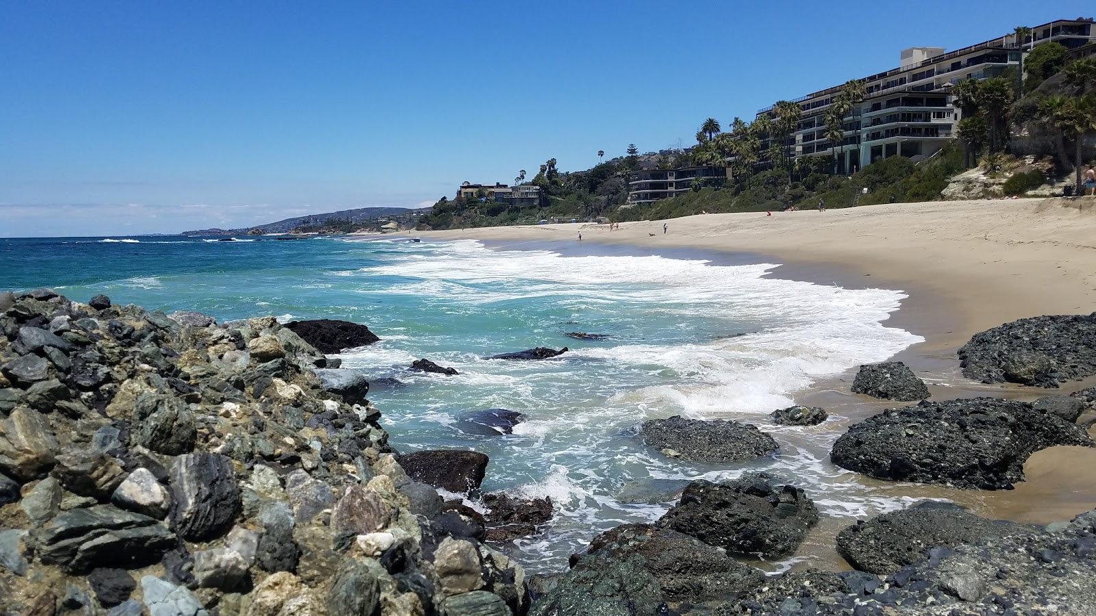 Foto von West Street beach und die siedlung