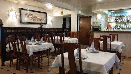 Restaurante chino Le Yuan - P.º de Zorrilla, 100, 47006 Valladolid, Spain
