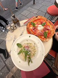 Pizza du Restaurant italien Dandino à Paris - n°4