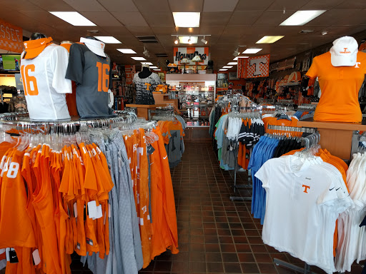 Sportswear Store «HoundDogs of Knoxville», reviews and photos, 9250 Kingston Pike, Knoxville, TN 37922, USA