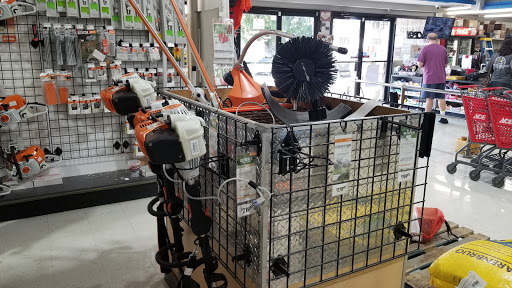 Hardware Store «Apopka Ace Hdw/Lbr Inc», reviews and photos, 530 S Park Ave, Apopka, FL 32703, USA