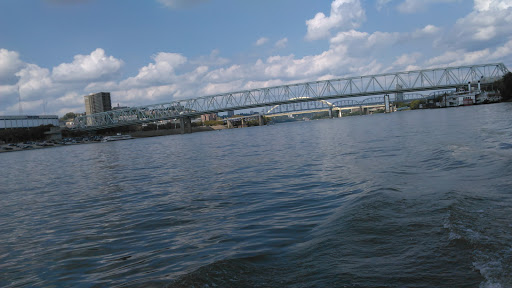 Park «George Rogers Clark Park», reviews and photos, 219 Riverside Dr, Covington, KY 41011, USA