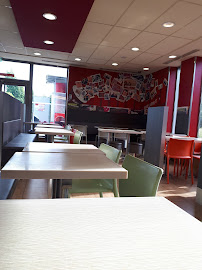 Atmosphère du Restaurant KFC Lille Seclin - n°8