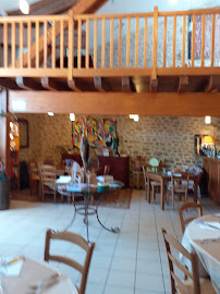 Atmosphère du Restaurant La Table Du Lavoir à Montrol-Sénard - n°10