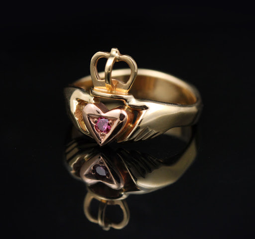 Jewelry Designer «ABRACADABRA Jewelry/Gem Gallery», reviews and photos, 205 E Liberty St, Ann Arbor, MI 48104, USA