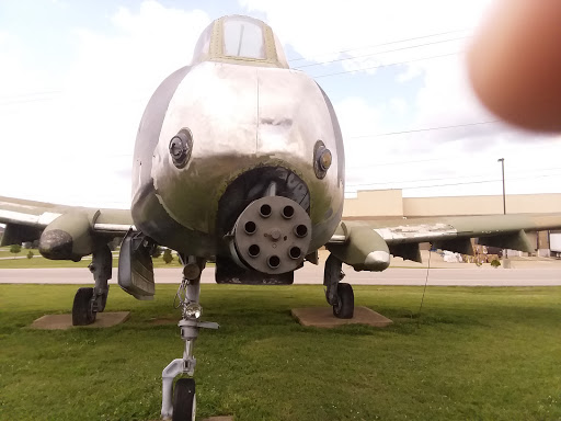 Grocery Store «Fort Campbell Commissary», reviews and photos, 2606 Indiana Ave, Fort Campbell, TN 42223, USA