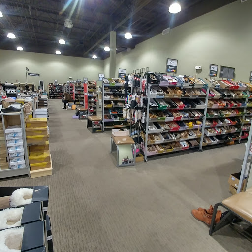 Shoe Store «DSW Designer Shoe Warehouse», reviews and photos, 5031 Shoppes Blvd, Moosic, PA 18507, USA