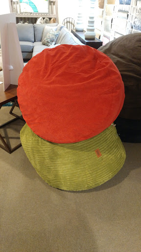 Furniture Store «Bassett Home Furnishings», reviews and photos, 5951 S 180th St, Tukwila, WA 98188, USA