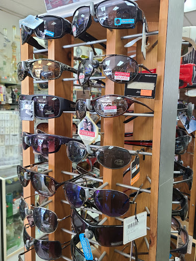 Tobacco Shop «Smoke N Stuff», reviews and photos, 4332 W Thunderbird Rd, Glendale, AZ 85306, USA