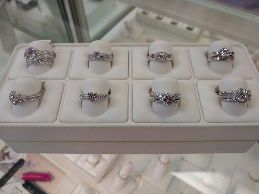 Jewelry Store «Swissa Jewelers», reviews and photos, 1905 Queen Anne Ave N, Seattle, WA 98109, USA