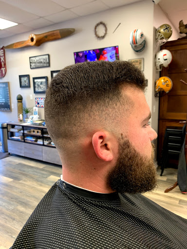 Barber Shop «The Barber Shop», reviews and photos, 55 Mathews Dr #175, Hilton Head Island, SC 29926, USA