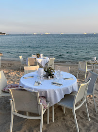 Atmosphère du Restaurant méditerranéen Estérel Plage Restaurant Juan Les Pins à Antibes - n°2