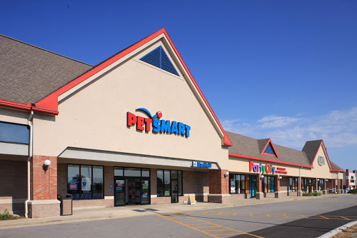 PetSmart, 2017 N Prospect Ave, Champaign, IL 61822, USA, 