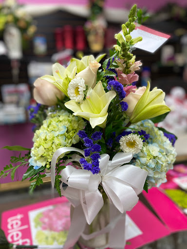 Florist «Elite Floral & Gift Shoppe», reviews and photos, 504 N Alafaya Trail #109, Orlando, FL 32828, USA