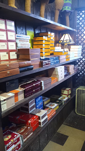 Gift Shop «Tinker Box», reviews and photos, 236 W Main St, Ravenna, OH 44266, USA