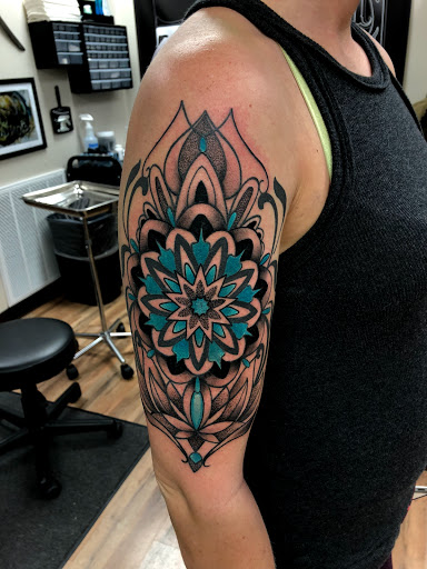 Tattoo Shop «Aggression Tattoo», reviews and photos, 3690 Lehigh St #3c, Whitehall, PA 18052, USA