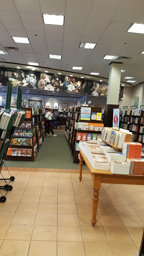 Book Store «Barnes & Noble», reviews and photos, 12193 Fair Lakes Promenade Dr, Fairfax, VA 22033, USA
