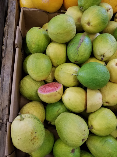 Produce Market «Wayside Fruit & Vegetable», reviews and photos, 10070 SW 57th Ave, Pinecrest, FL 33156, USA