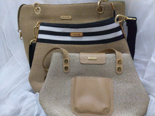 Boutique «What Women Want Resale Boutique», reviews and photos, 9012 Research Blvd Ste C12, Austin, TX 78758, USA