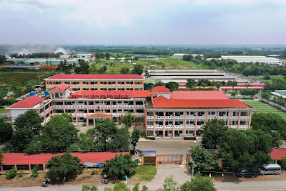 Trường Cao đẳng Hòa Bình Xuân Lộc