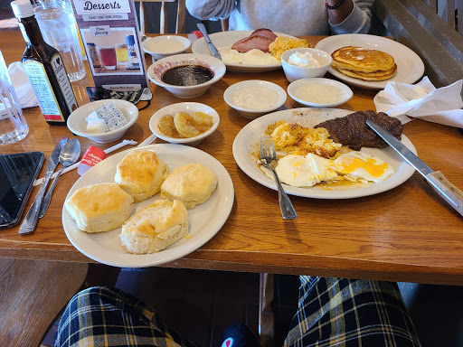 American Restaurant «Cracker Barrel Old Country Store», reviews and photos, 757 Lynnhaven Pkwy, Virginia Beach, VA 23452, USA