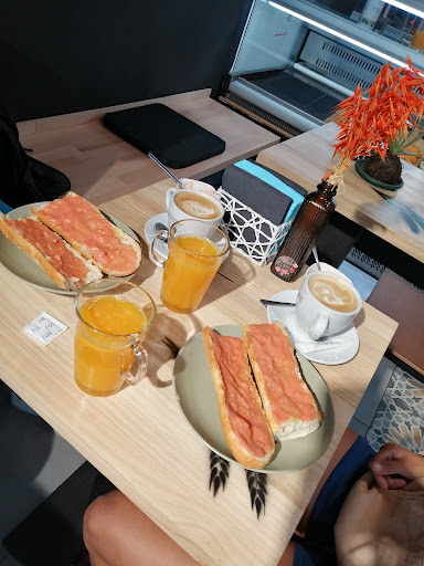 Kfésar bakery & Cerveza